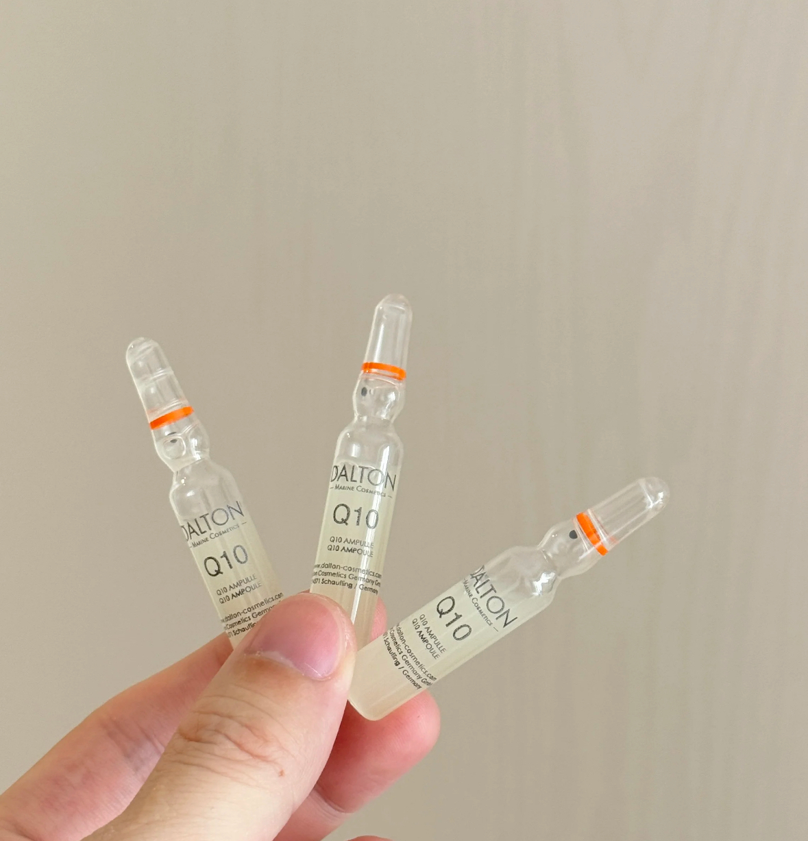    Q10/艳阳安瓶  刷