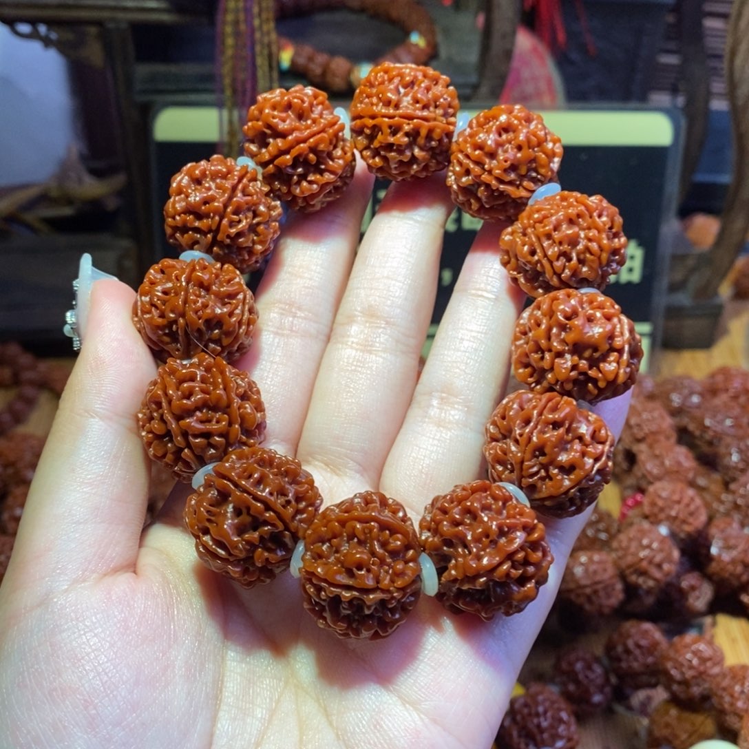 手串金刚菩提226原生态玉化