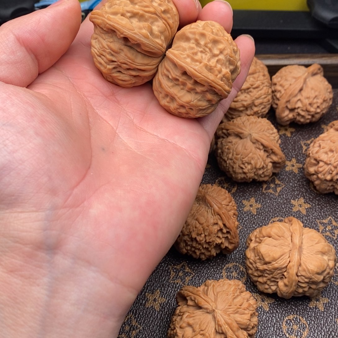 44全品无修磨盘狮子头