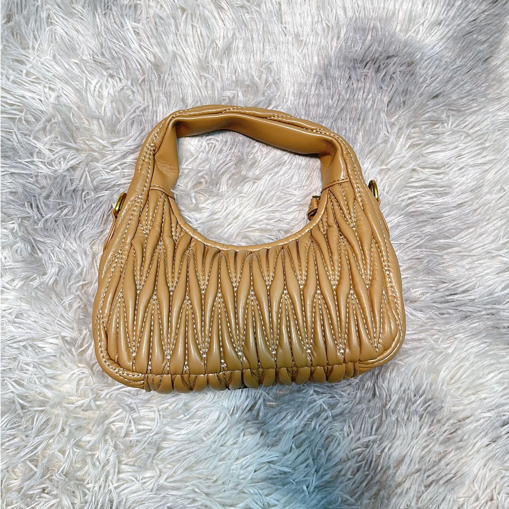 时尚百搭轻奢女包褶皱  棕 色  10669