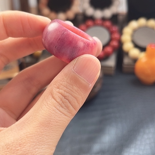 特色手工艺品戒指