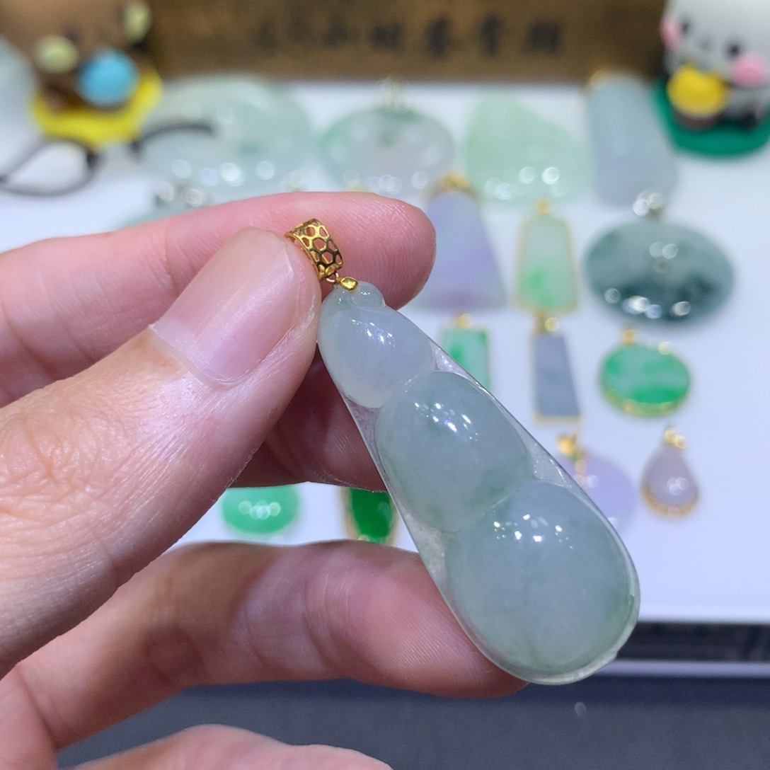 翡翠18K金镶嵌吊坠(不含链)