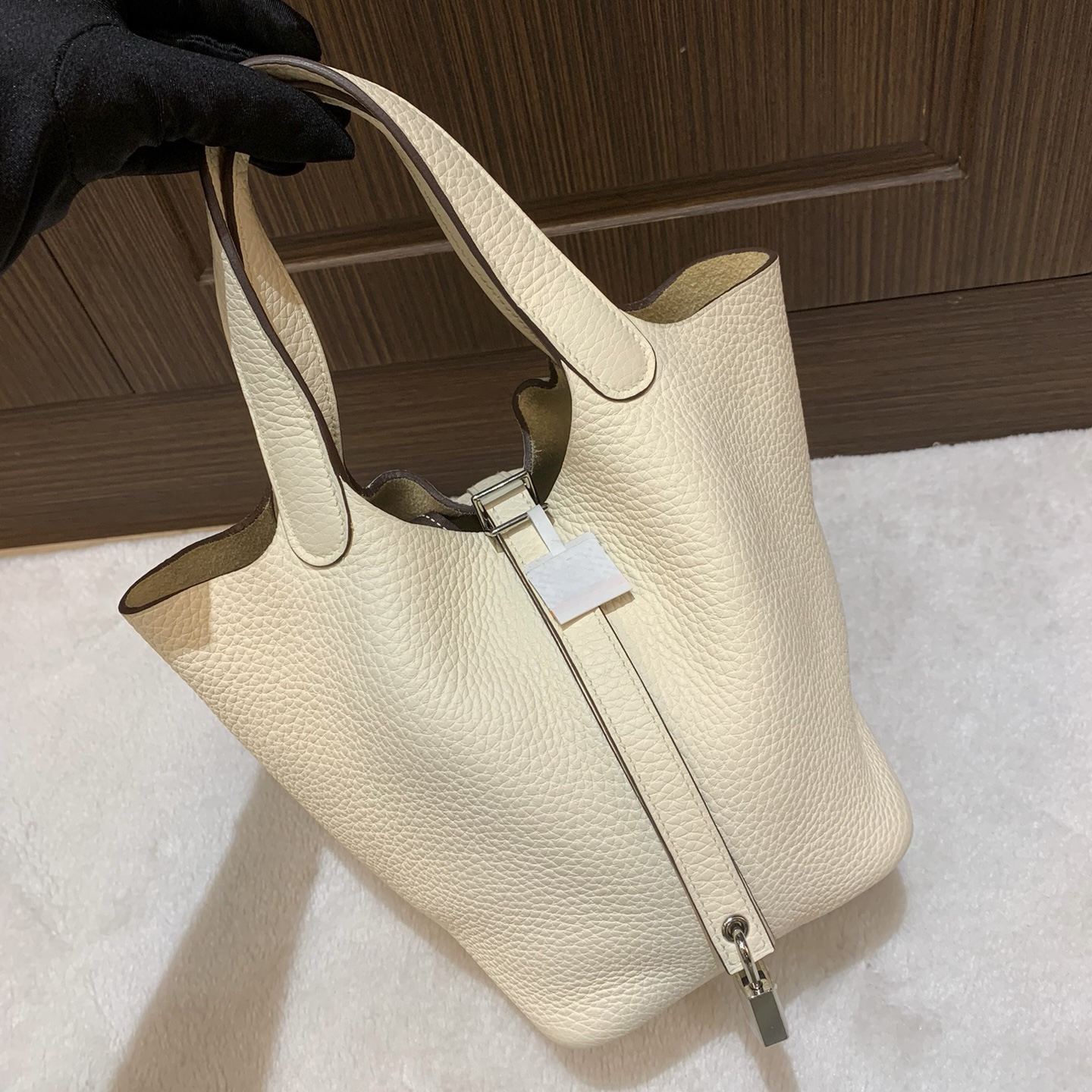 95新 Hermes/爱马仕 奶油白银扣菜篮子22/二奢