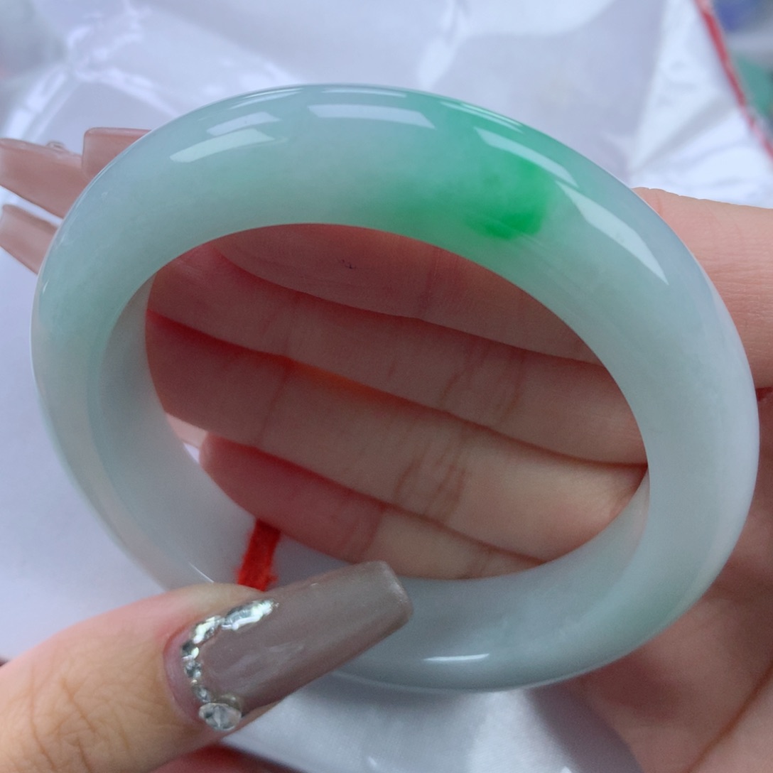 翡翠手镯未镶嵌53.8正圈