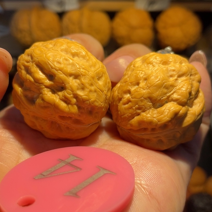 金蟾十八宝核桃尺寸35