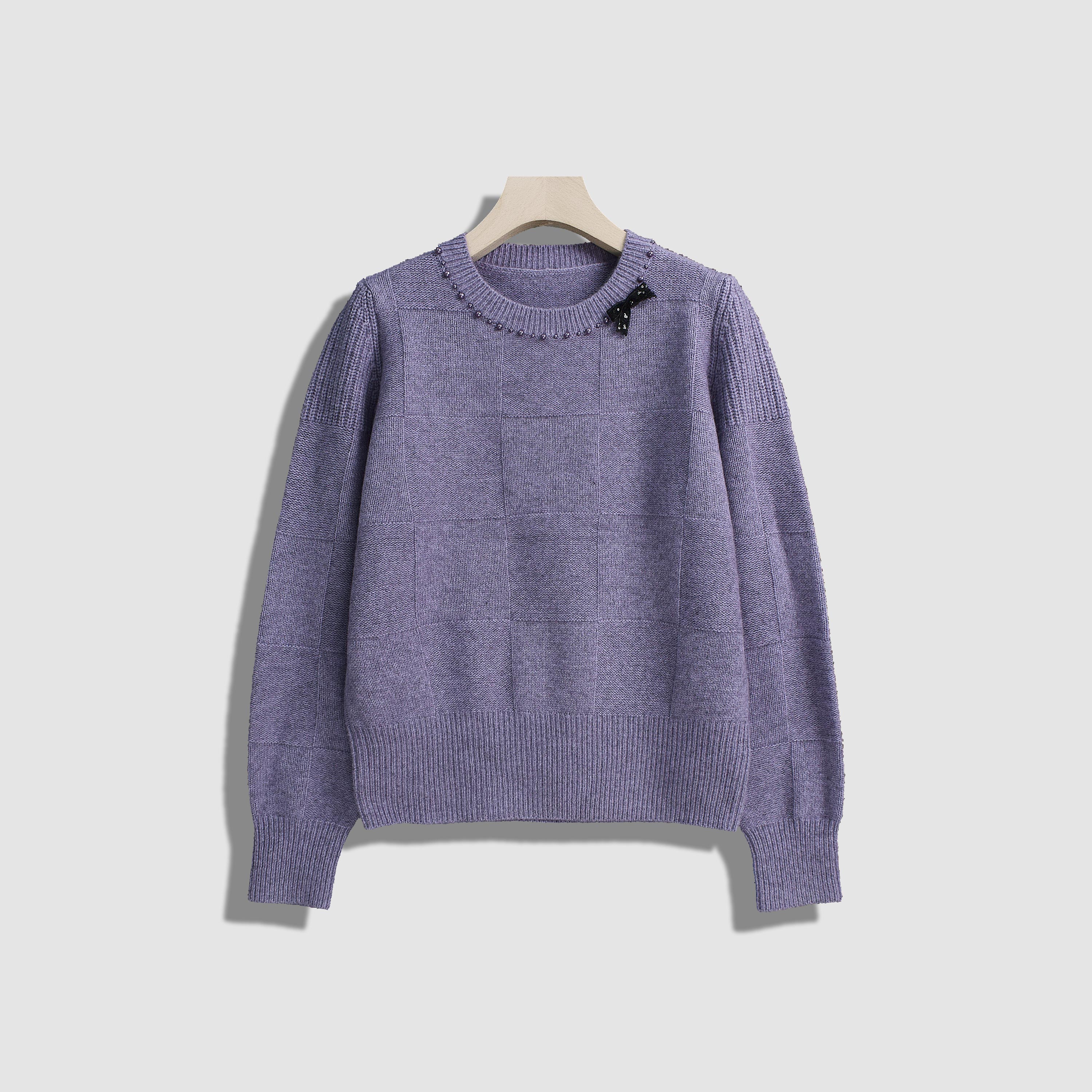 圆领钉珠套头针织衫