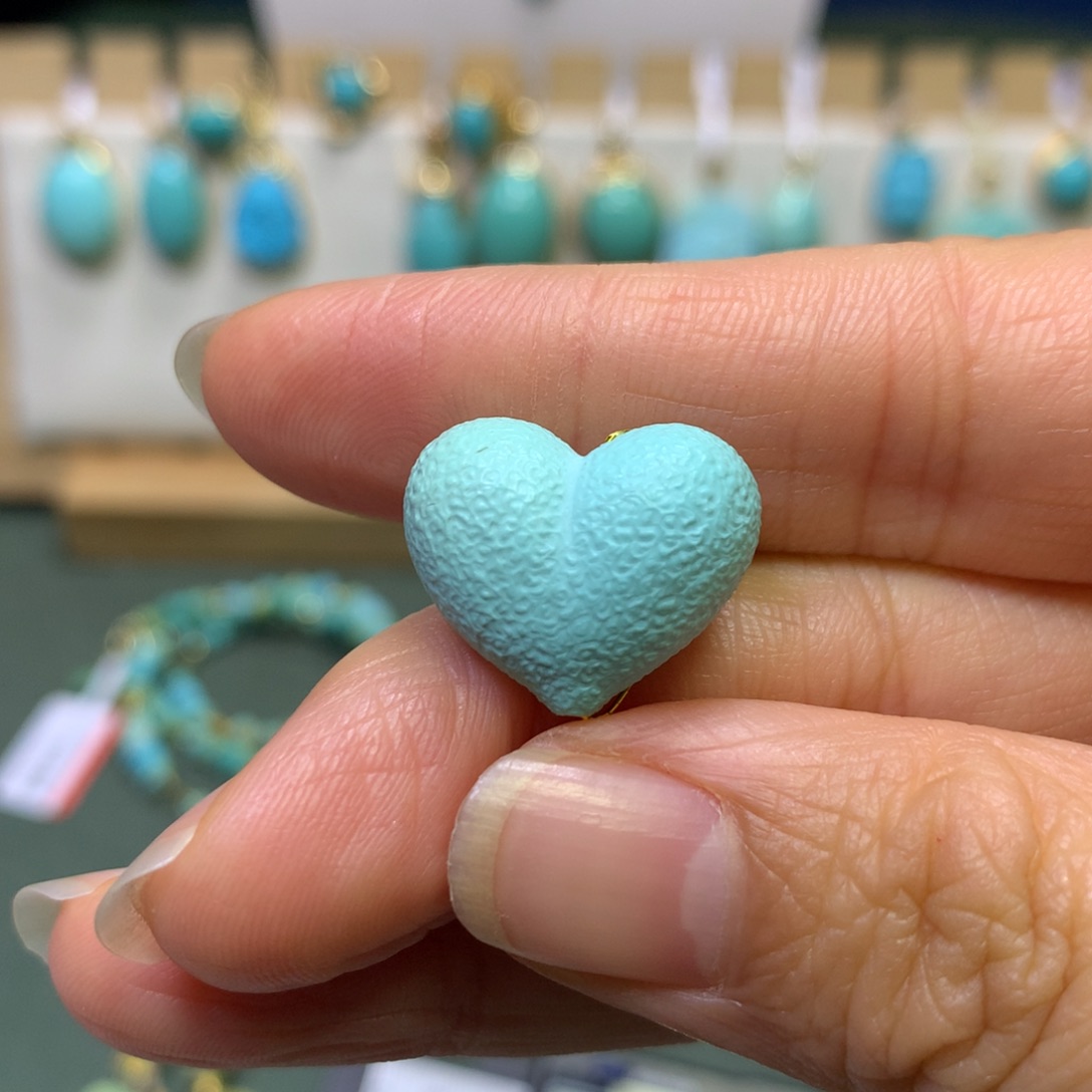 绿松石配饰未镶嵌