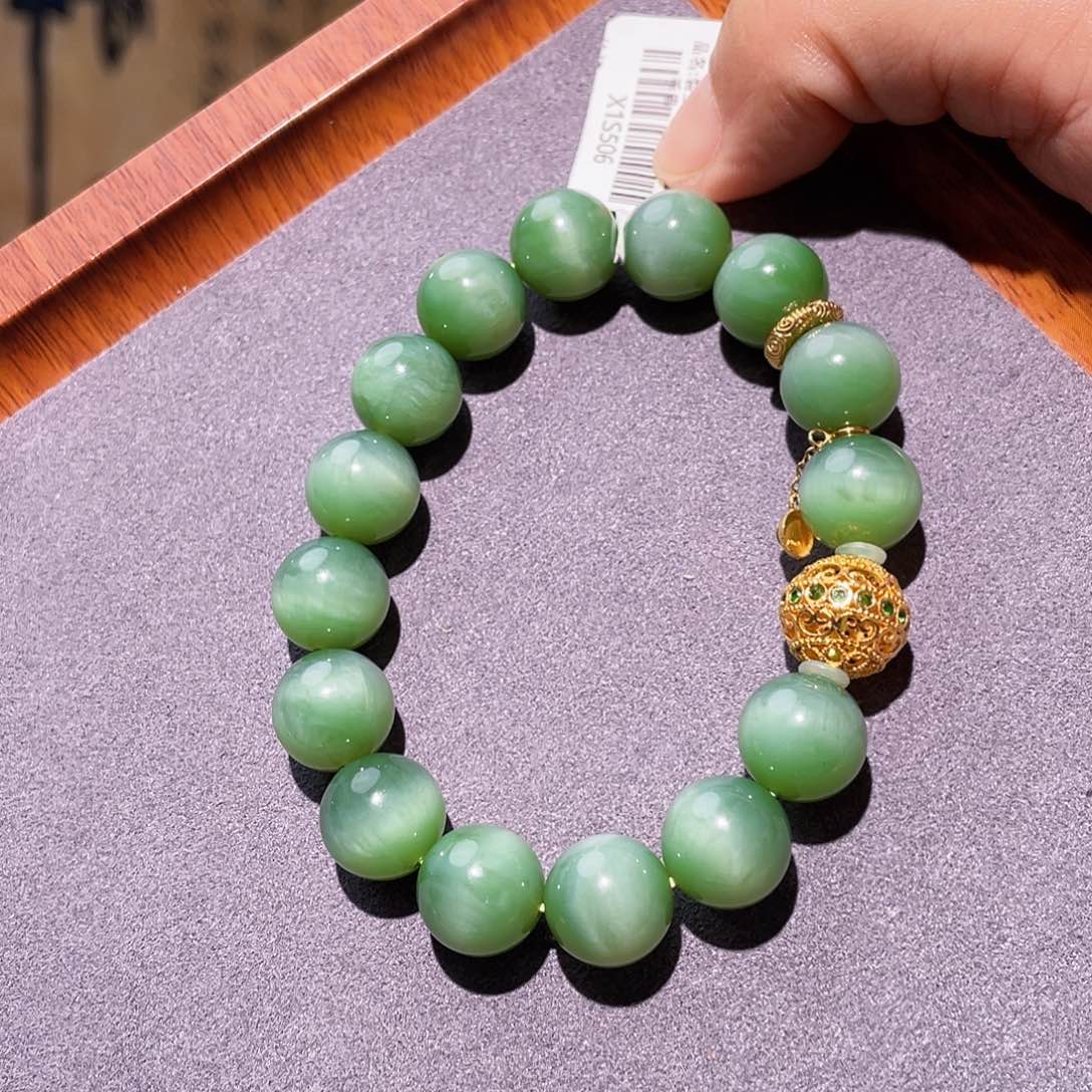 未镶嵌手链和田玉（碧玉）人***天碧玉手串