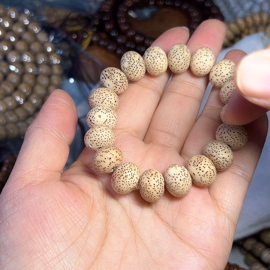 星月菩提手串杨*星月菩提原生态