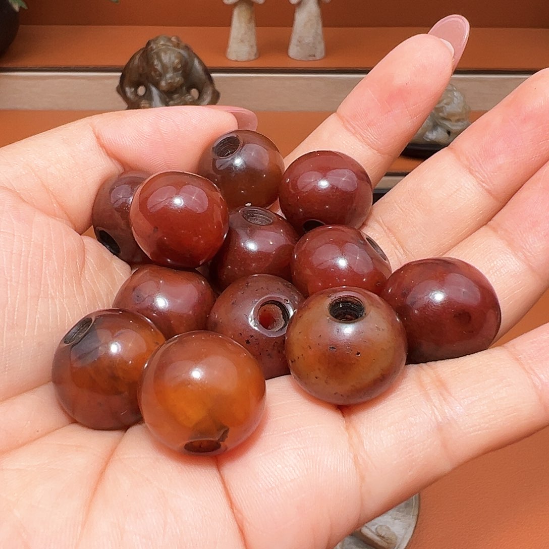 玛瑙/玉髓颈饰合金珠子