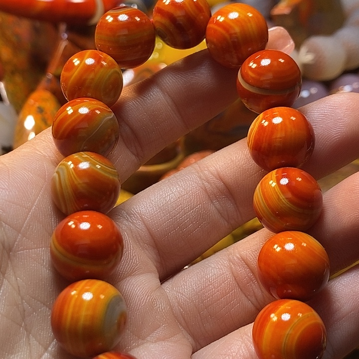 懂***你玛瑙/玉髓未镶嵌手链