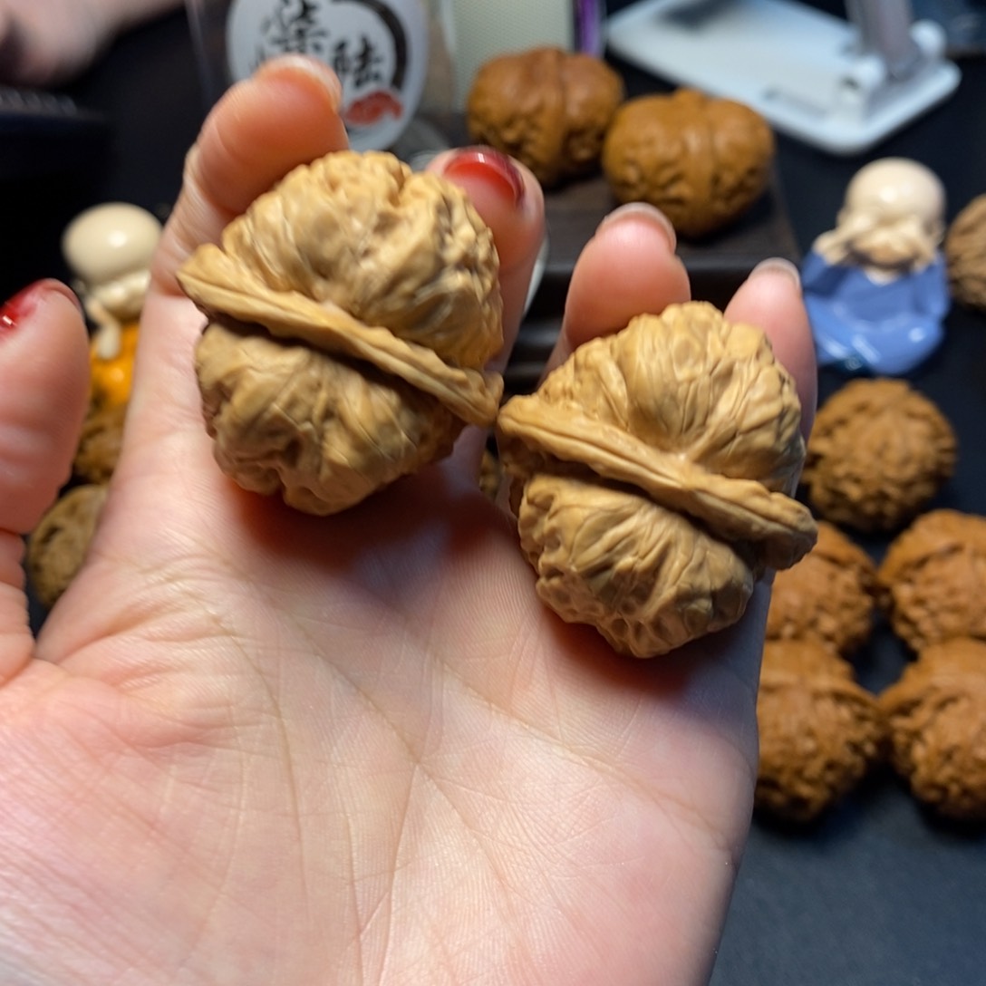 文玩核桃把件17号蛤蟆头37尺