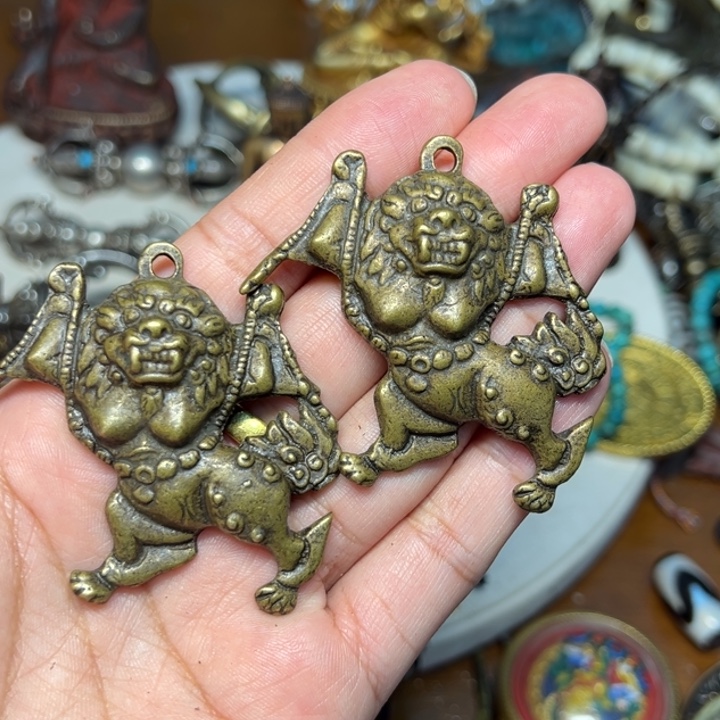 铜星月菩提吊坠项链