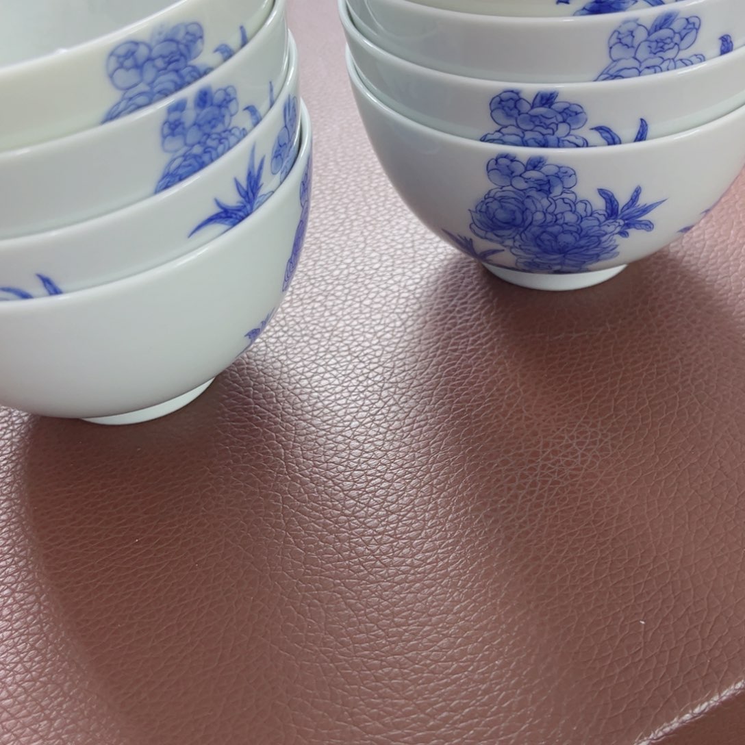 杯子天****ᴳ手工手绘的陶瓷，