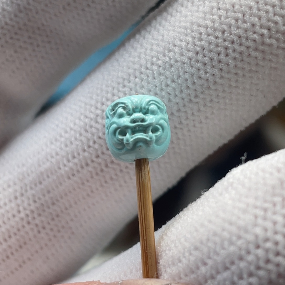 绿松石未镶嵌挂件