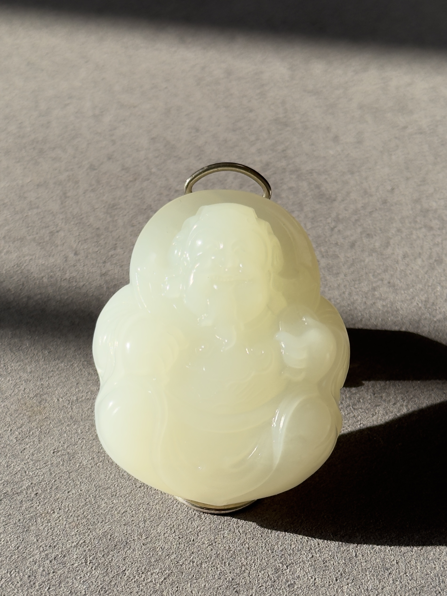 g020新疆且末白油润优白财神和田玉吊坠