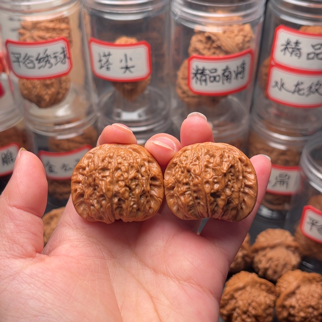 文玩核桃把件37平谷血麒麟