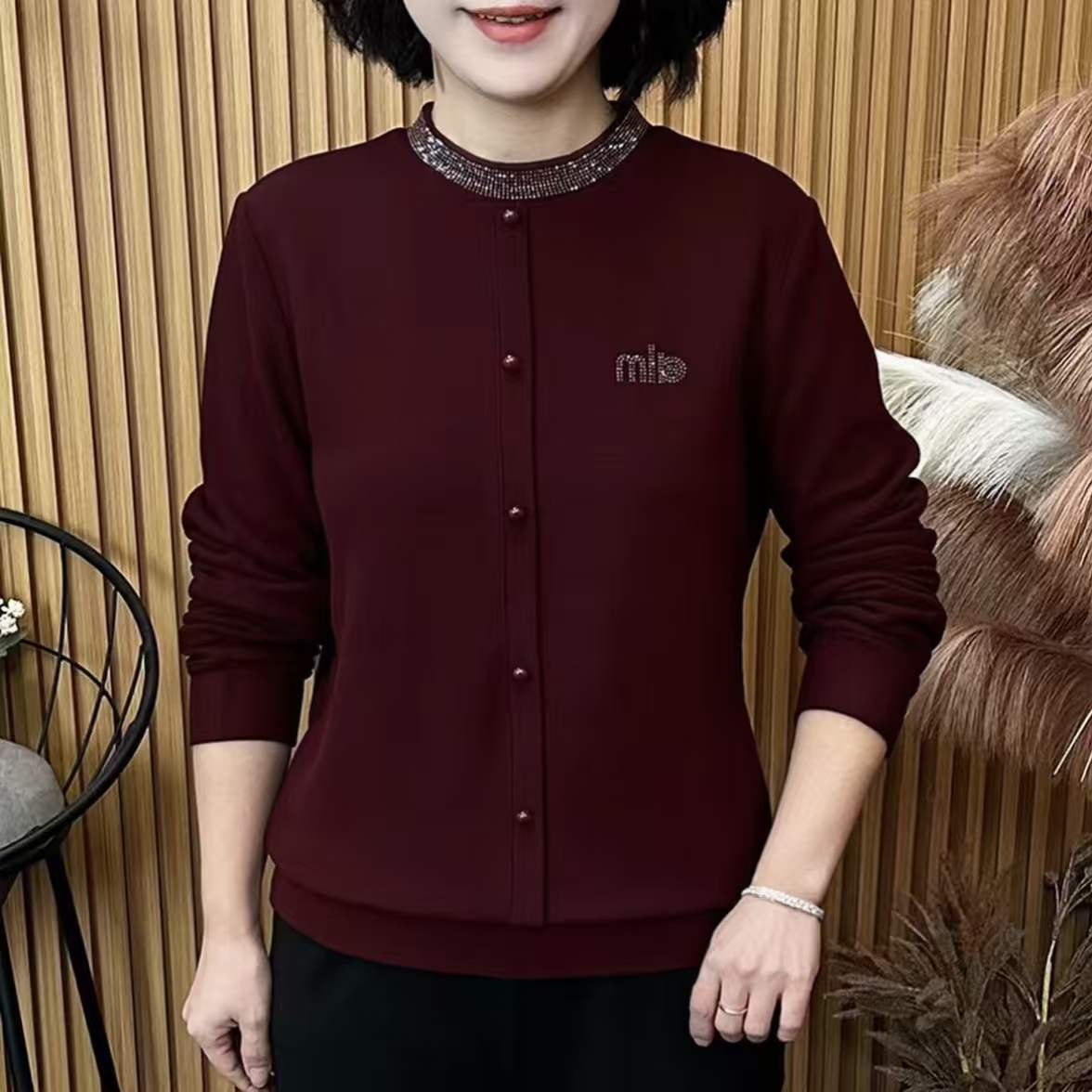 中老年女装妈妈装圆领烫钻加厚双面绒保暖百搭时尚显瘦上衣