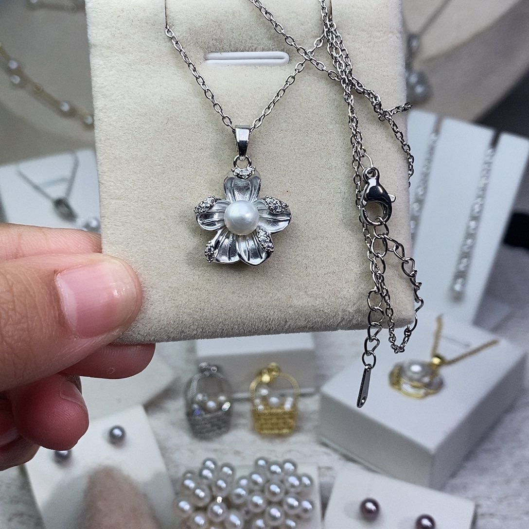 耳饰银S925镶嵌淡水珍珠