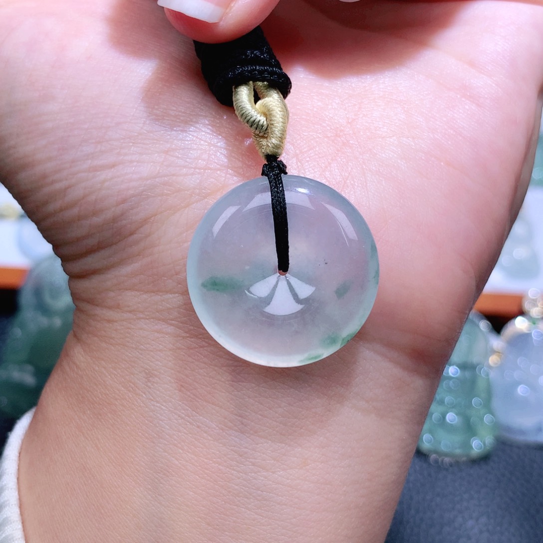 颈饰未镶嵌翡翠扣子
