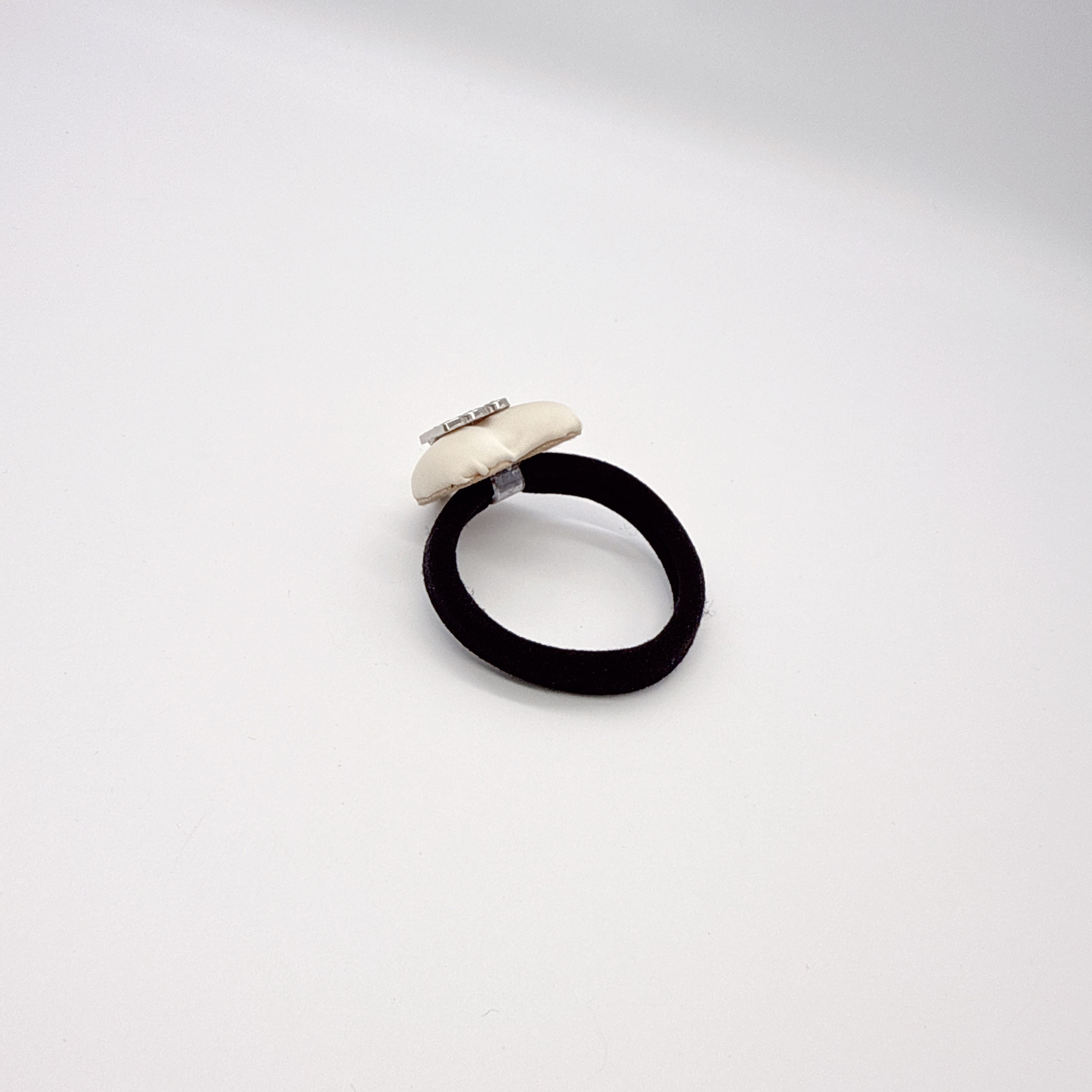 Mi33  亮钻爱心无缝发绳发圈 Q13056Q18