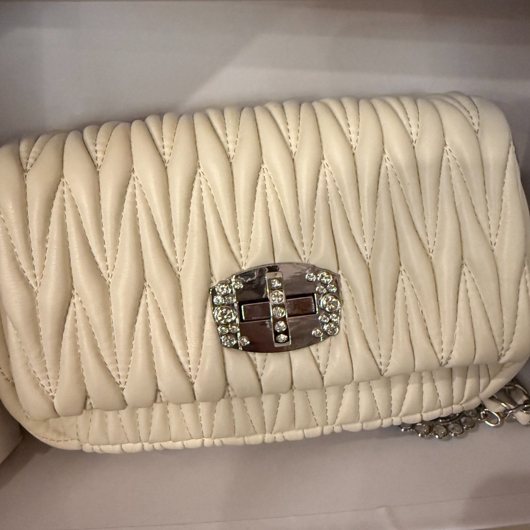 2025新款女士斜挎包