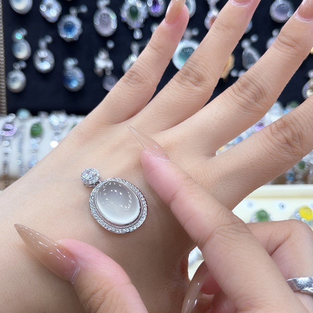 岫玉银S925镶嵌吊坠@*?