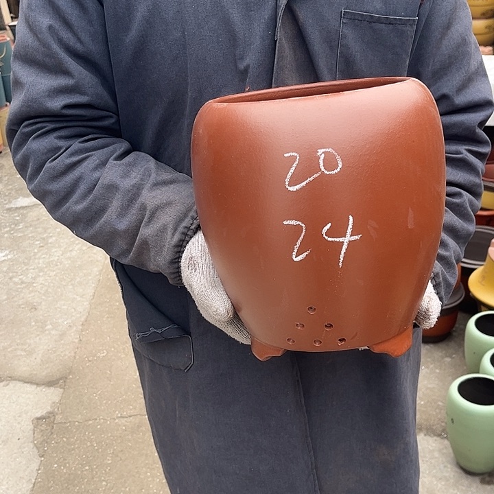 紫砂紫砂花盆和小