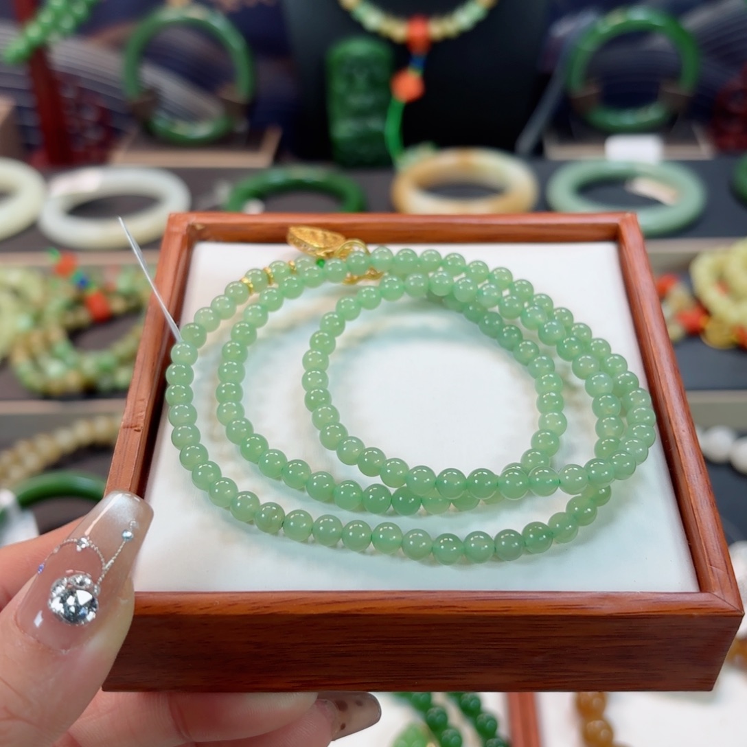 和田玉未镶嵌手链