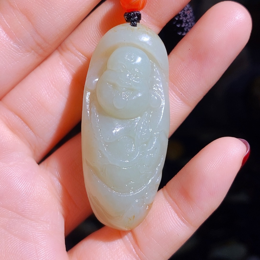 和田玉颈饰未镶嵌