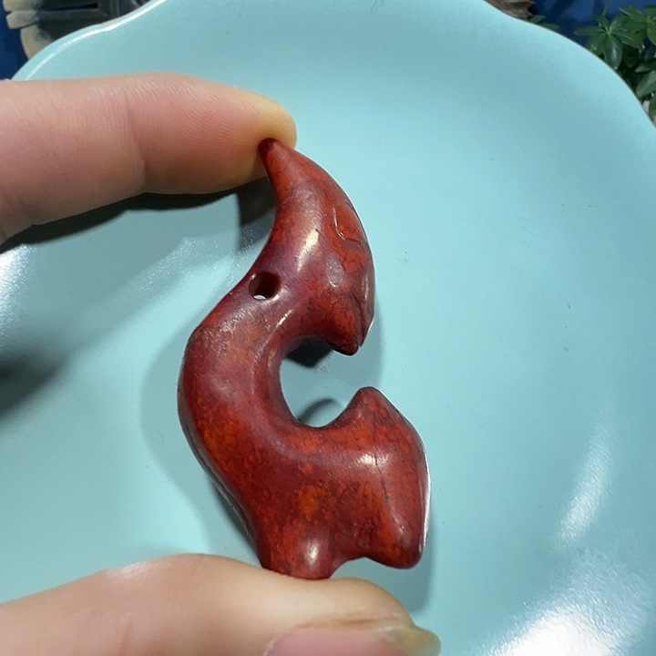 透闪石质玉未镶嵌挂件