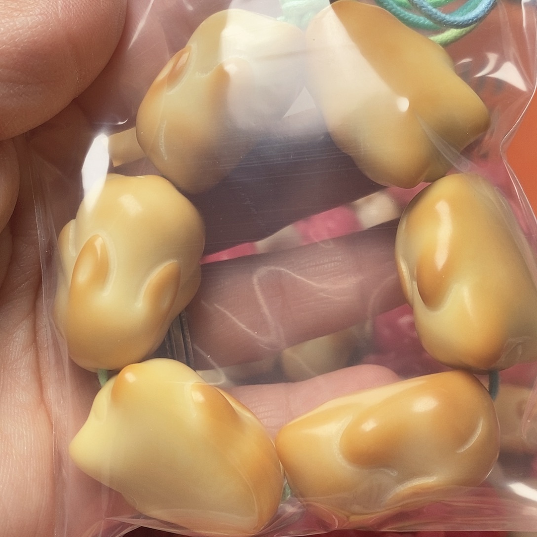 蜜***0吊坠菩提根/象牙果微瑕疵兔子手捻