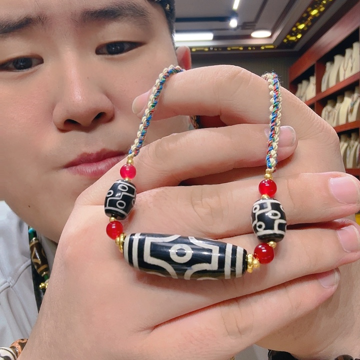 未镶嵌玛瑙/玉髓珠宝奇石