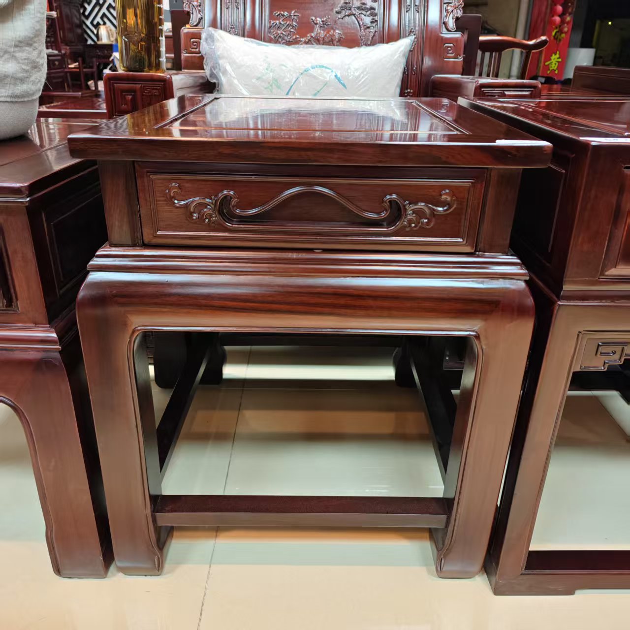 酸枝木 角几尺寸:长56宽50高63