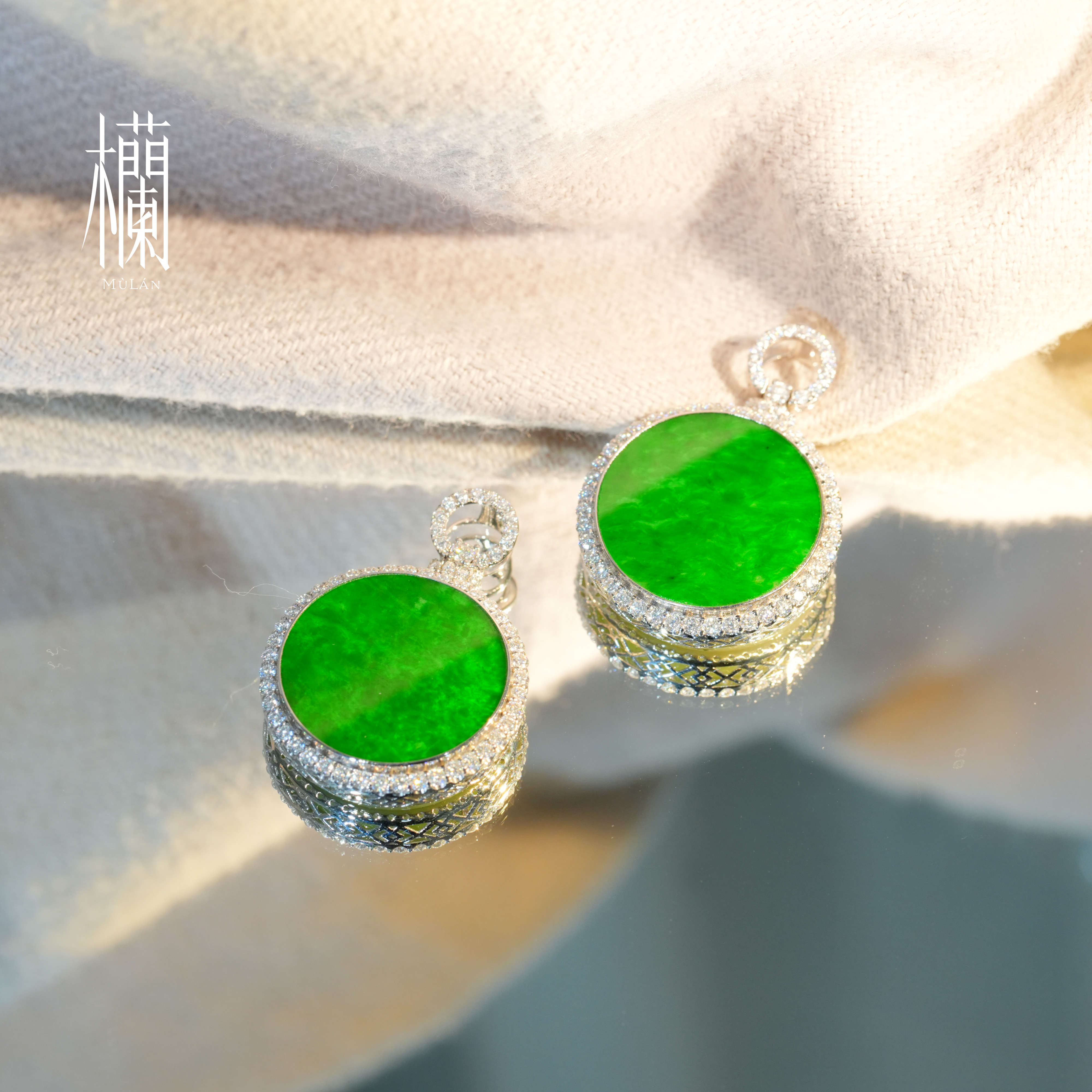 【雀语】18k翡翠圆牌吊坠-LS7933044-多样性发一