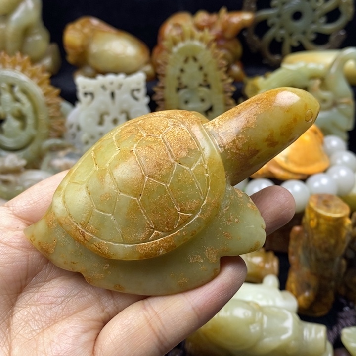 蛇纹石玉颈饰未镶嵌21