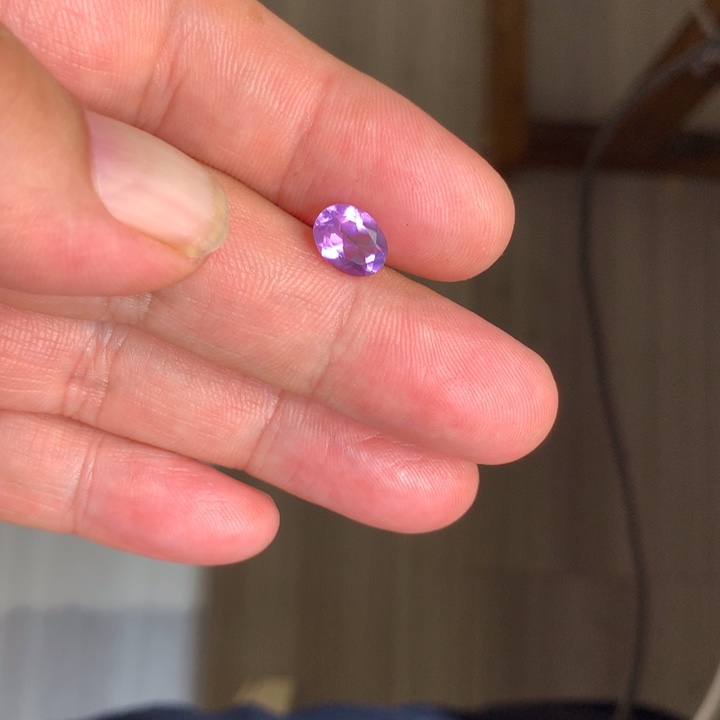 一***子笔搁未镶嵌紫晶裸石1粒