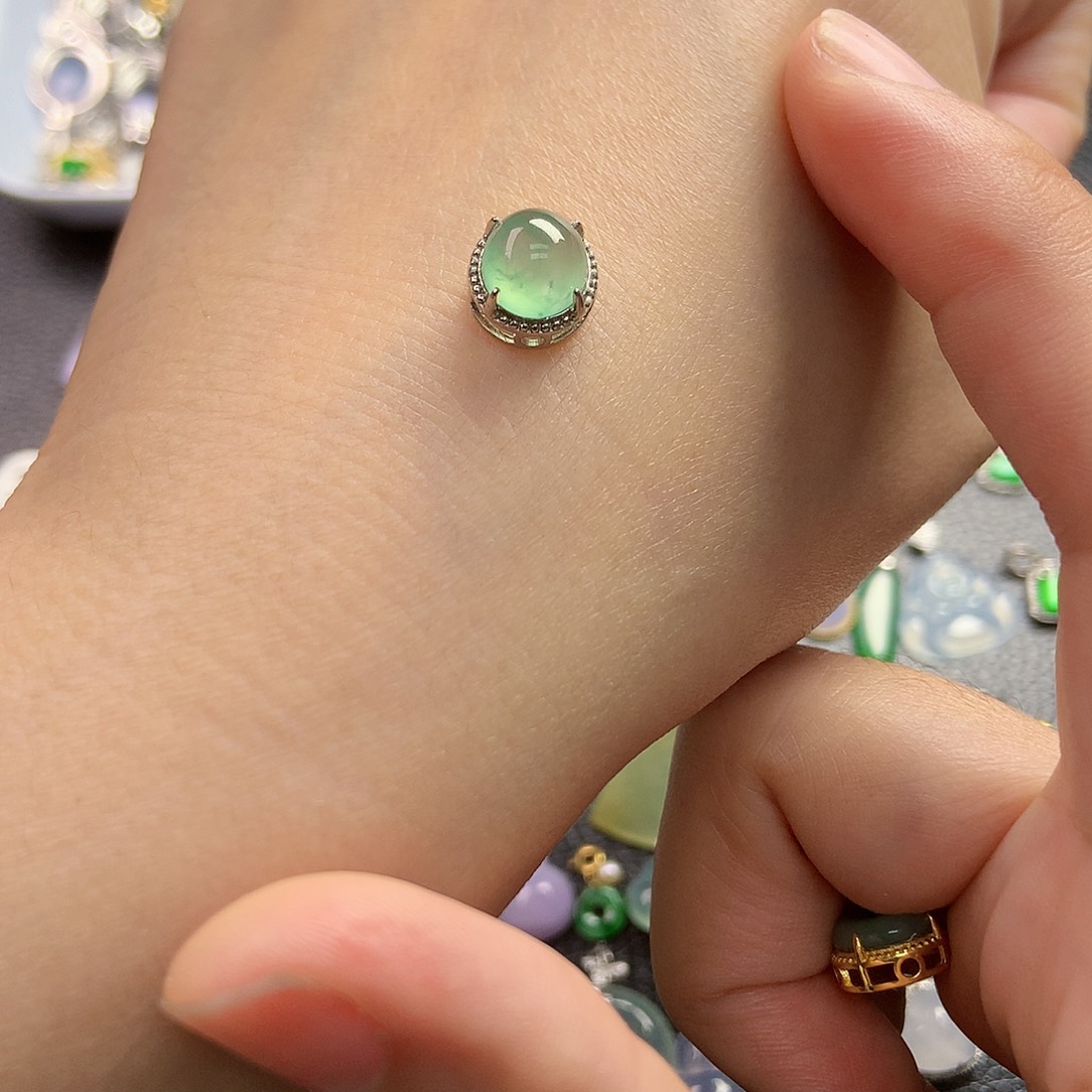 银S925镶嵌挂件翡翠