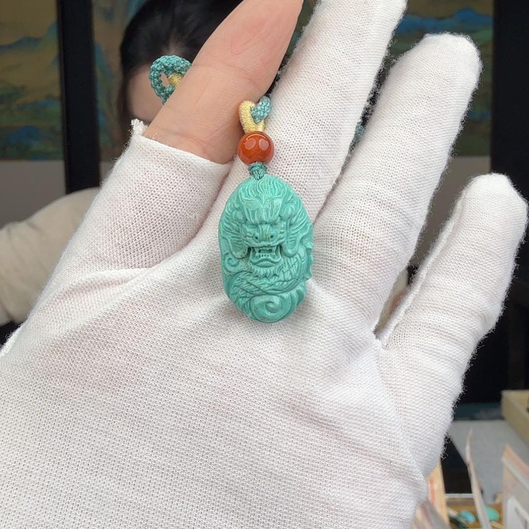 绿松石未镶嵌珠宝奇石