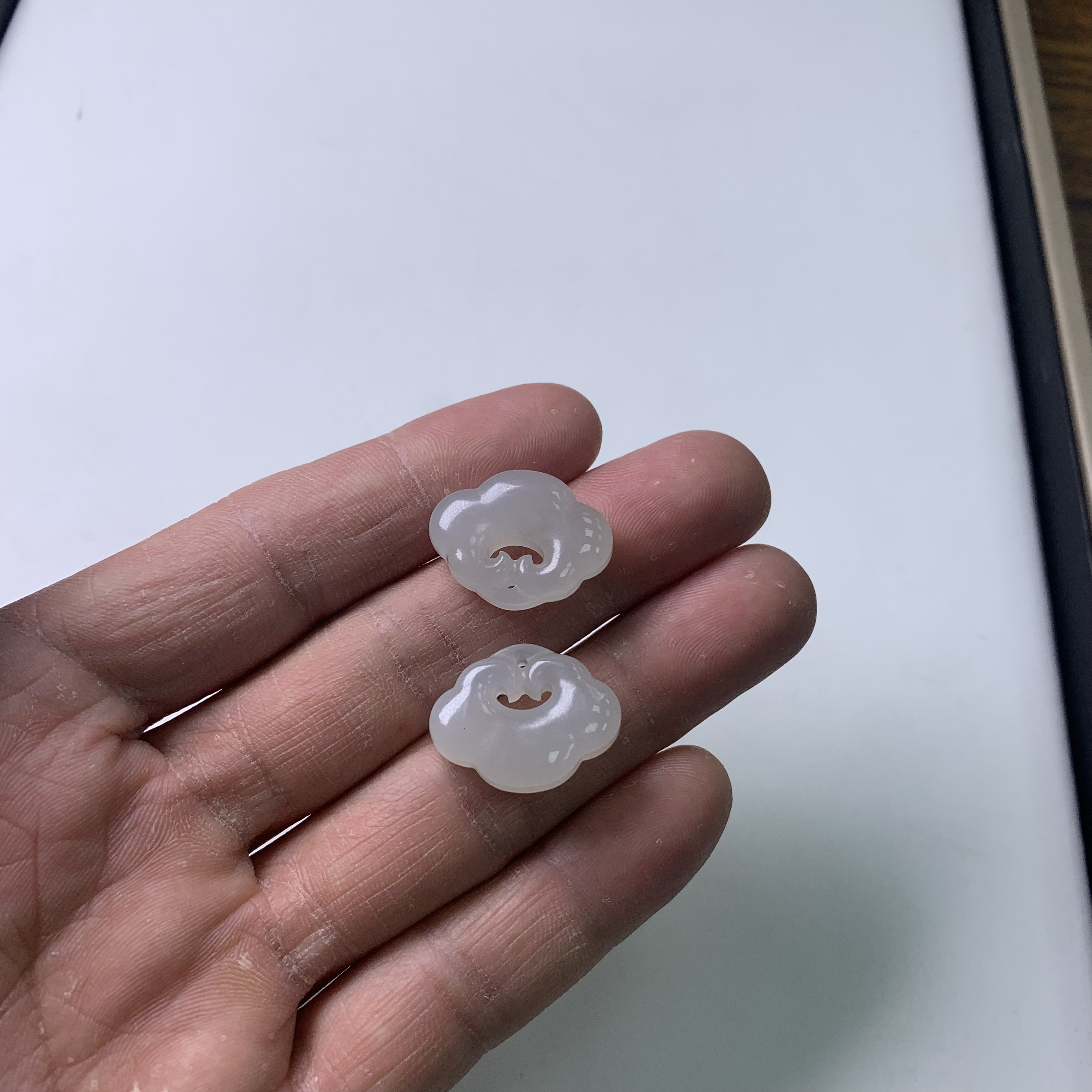 和田玉平安如意锁