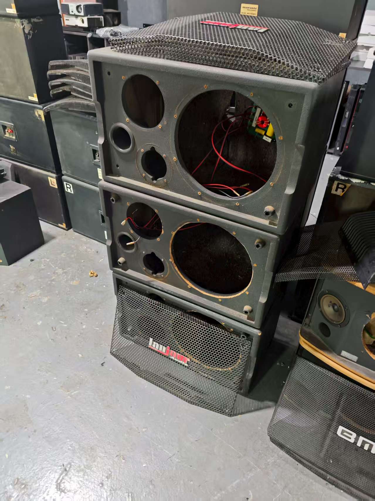 8新  10寸 空箱  一对 音响配件   不包邮  运费到付