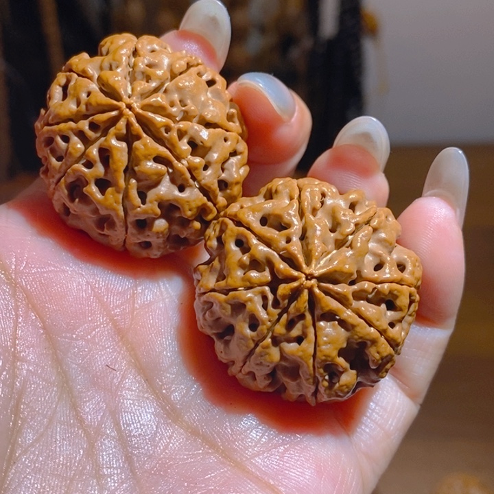 一***声野生多瓣大金刚把件358