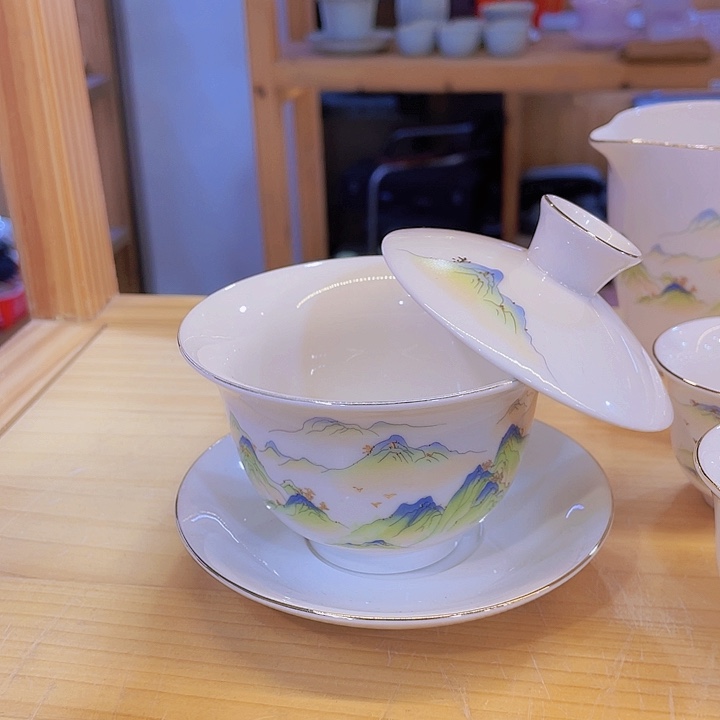 千里江山盖碗盖碗