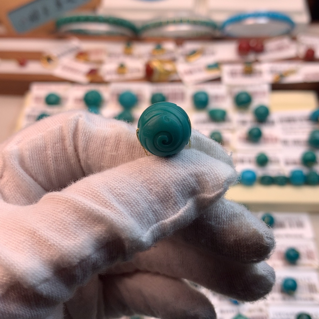 绿松石未镶嵌配饰凡