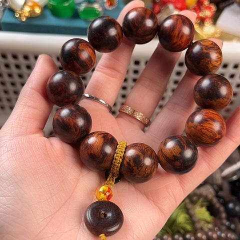 滴血莲花菩提手串