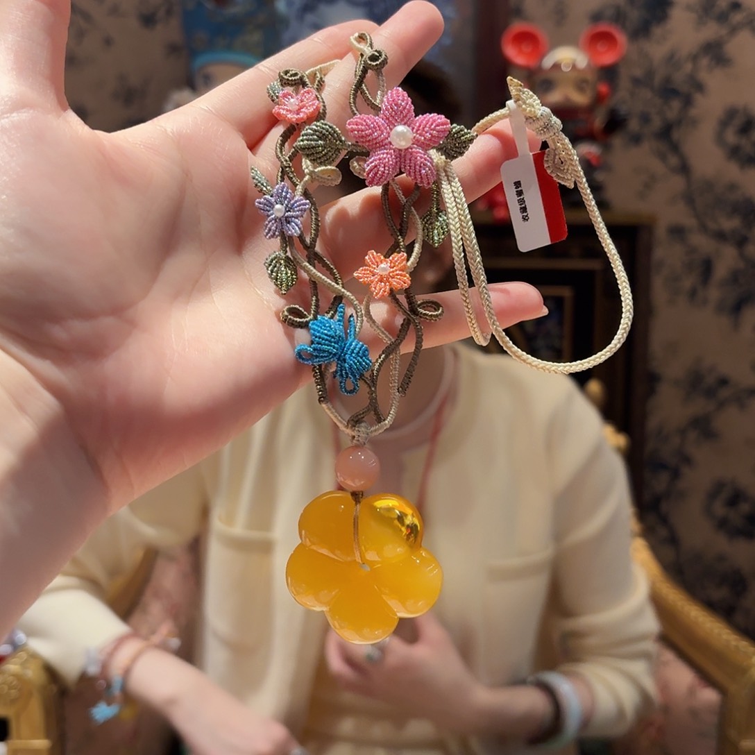 蜜蜡颈饰未镶嵌颈饰