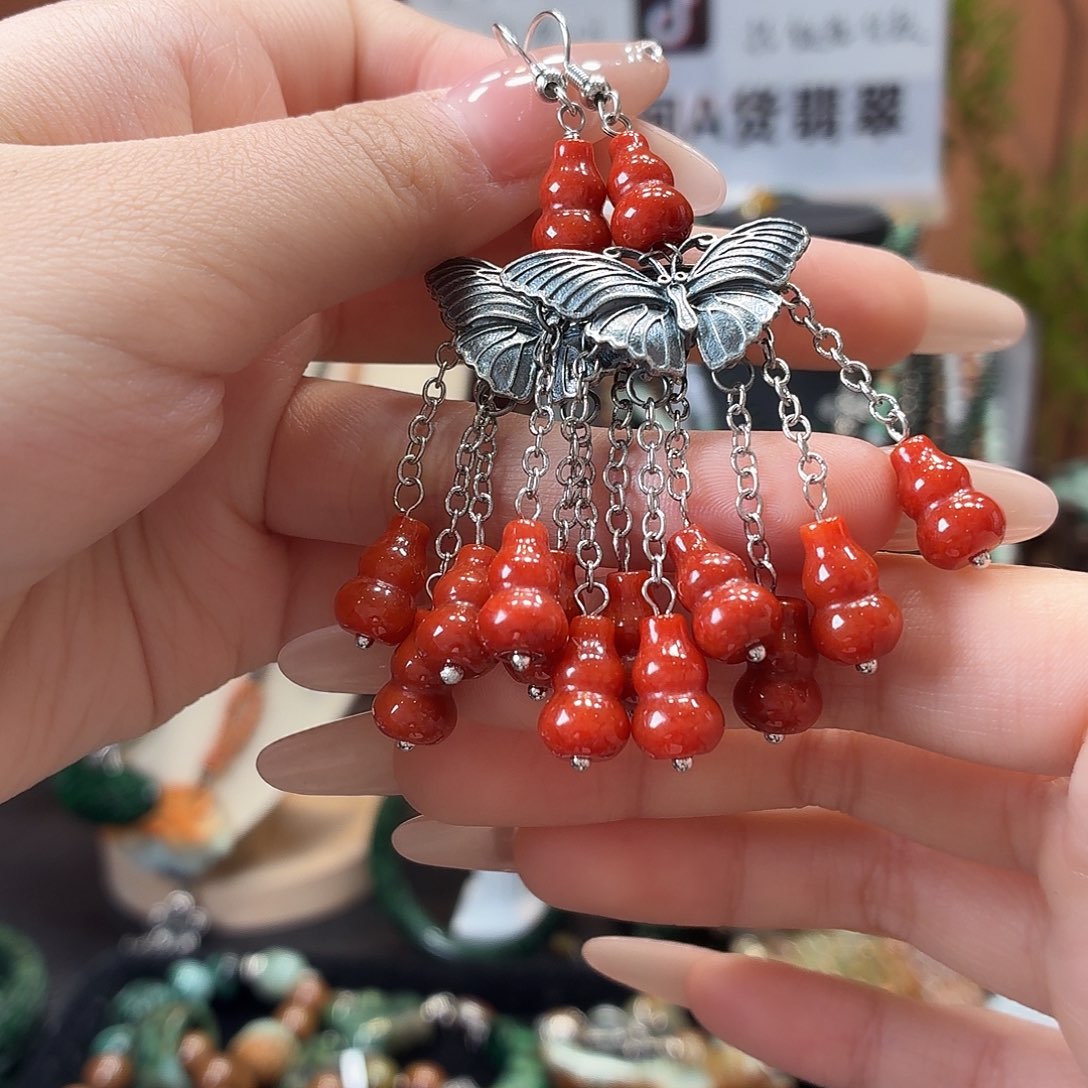 翡翠未镶嵌耳饰耳饰