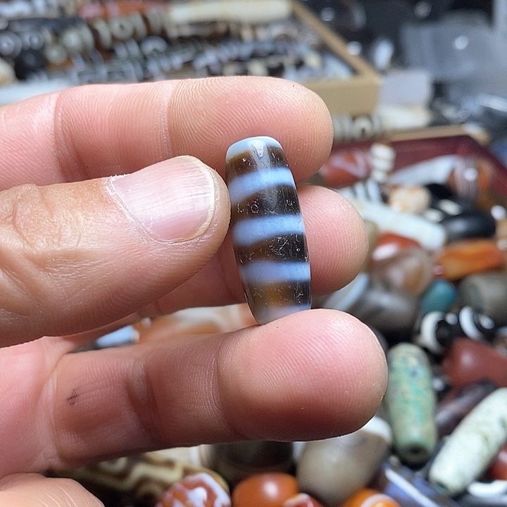 玛瑙/玉髓颈饰合金