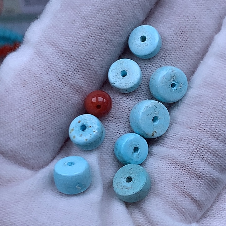 南红玛瑙未镶嵌珠宝奇石