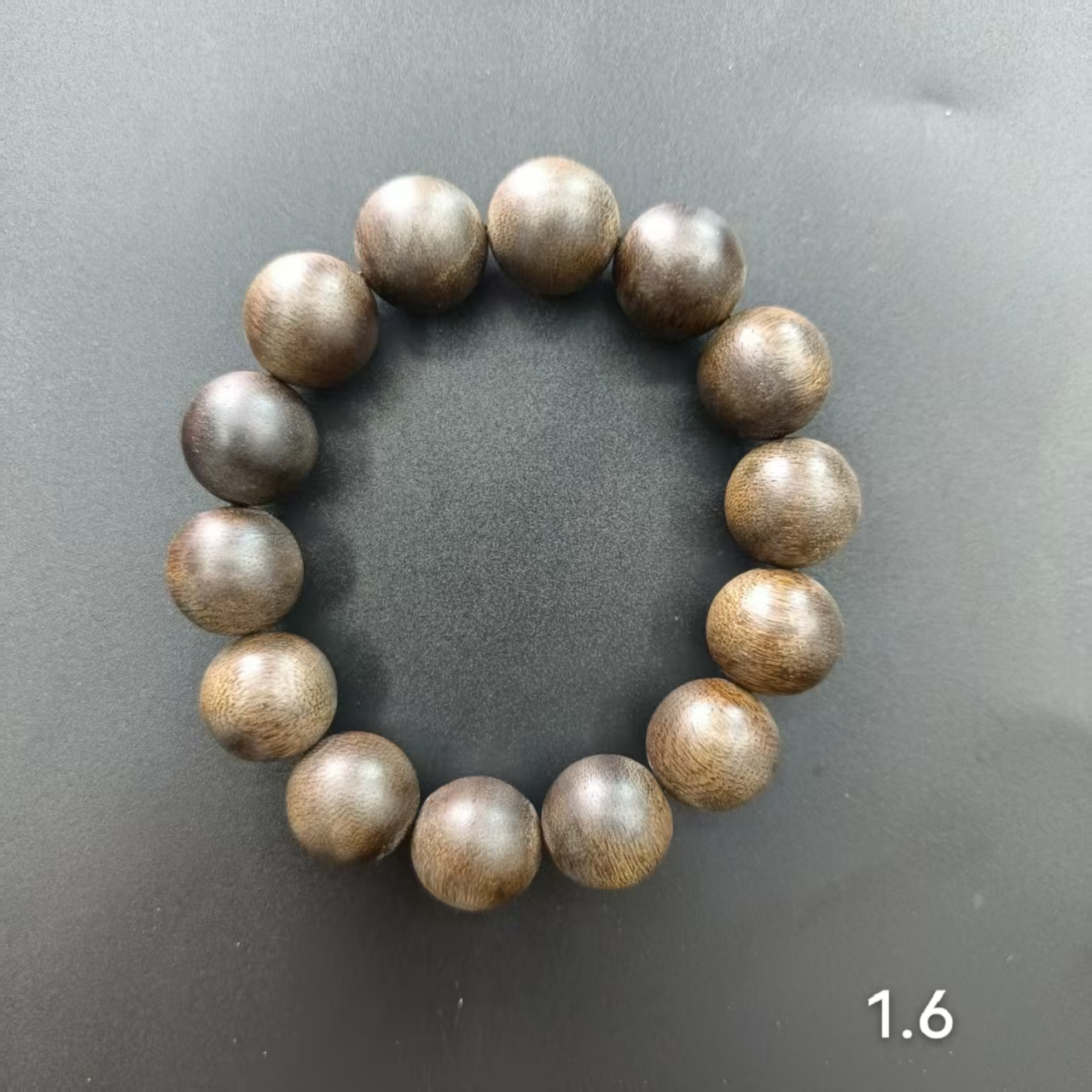 沉香越南文玩16   972